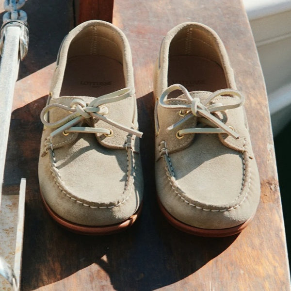 BOAT SHOES